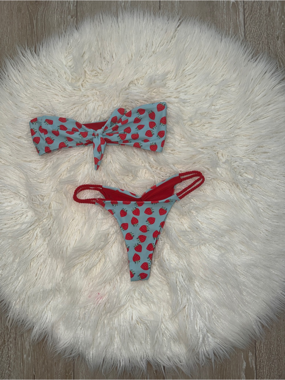 Strawberry Bikini - Picture 2 of 3